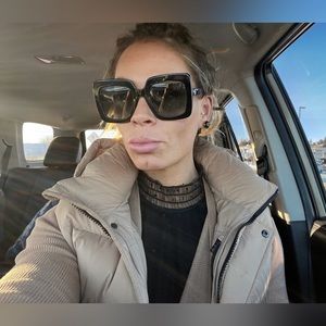 Meet your Posher, Natashia